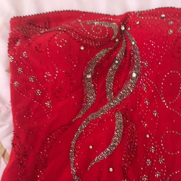 Prom dress - Picture 4 of 4